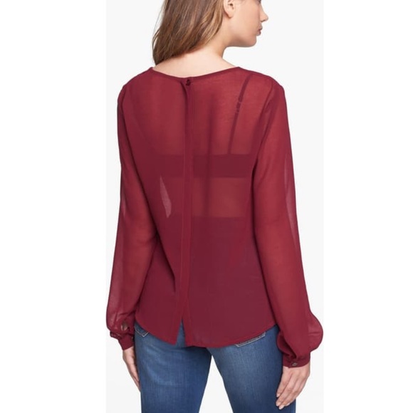 ASTR Pleated Chiffon Blouse - Picture 2 of 7